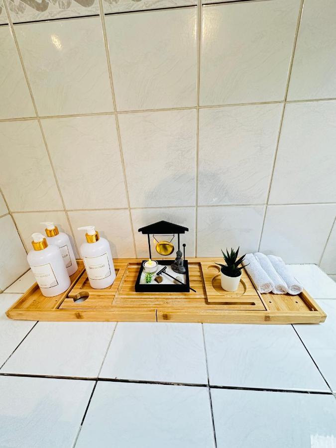 בזונס Jabeen'S House Bedroom 1 מראה חיצוני תמונה