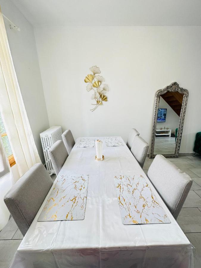 בזונס Jabeen'S House Bedroom 1 מראה חיצוני תמונה